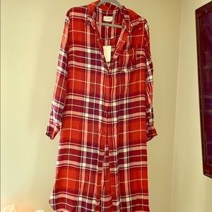 Super flattering plaid shirt dress